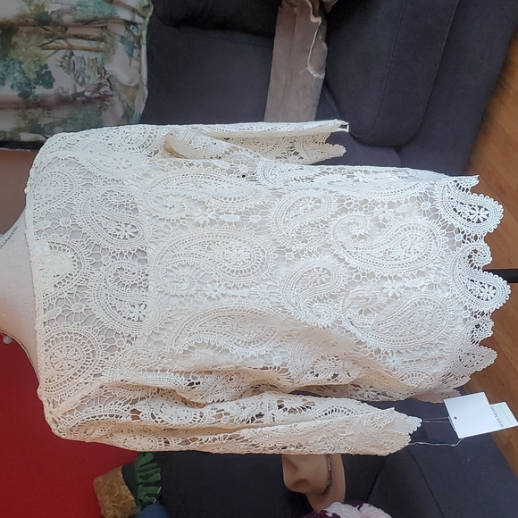 Laced blouse - Picture 5 of 5